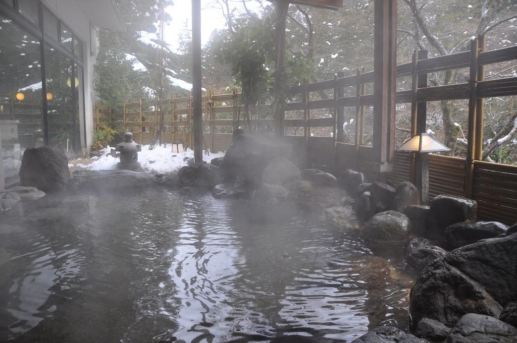 Royal Hotel Yamanaka Onsen Kajikaso Kaga  Buitenkant foto